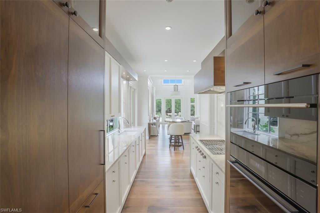 VIZCAYA AT BAY COLONY - Residential