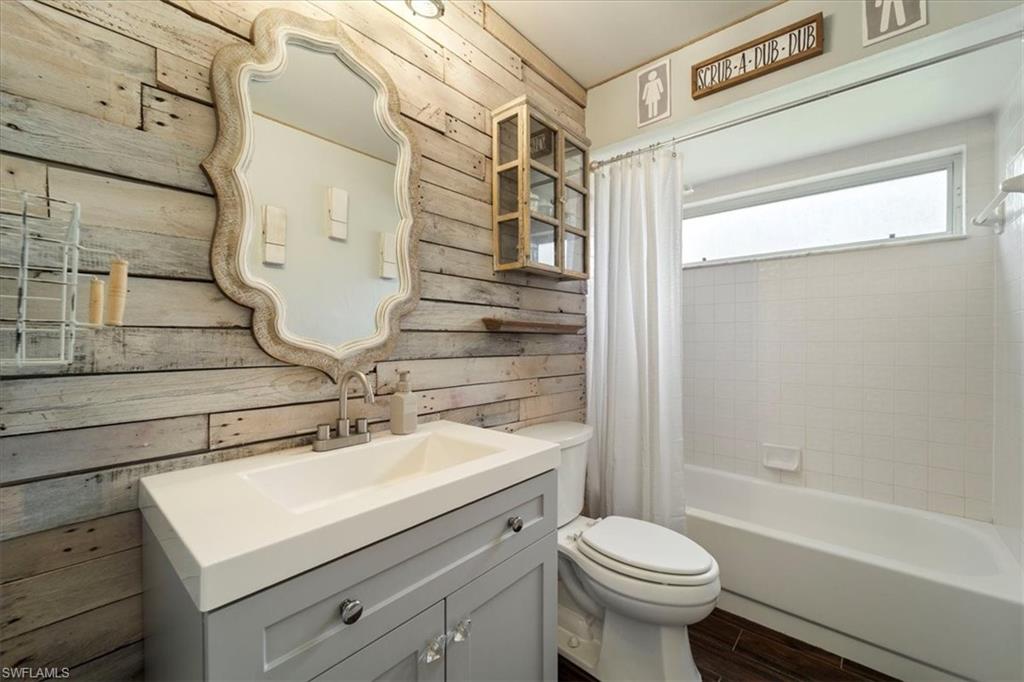 WATERFORD VILLAGE - Residential