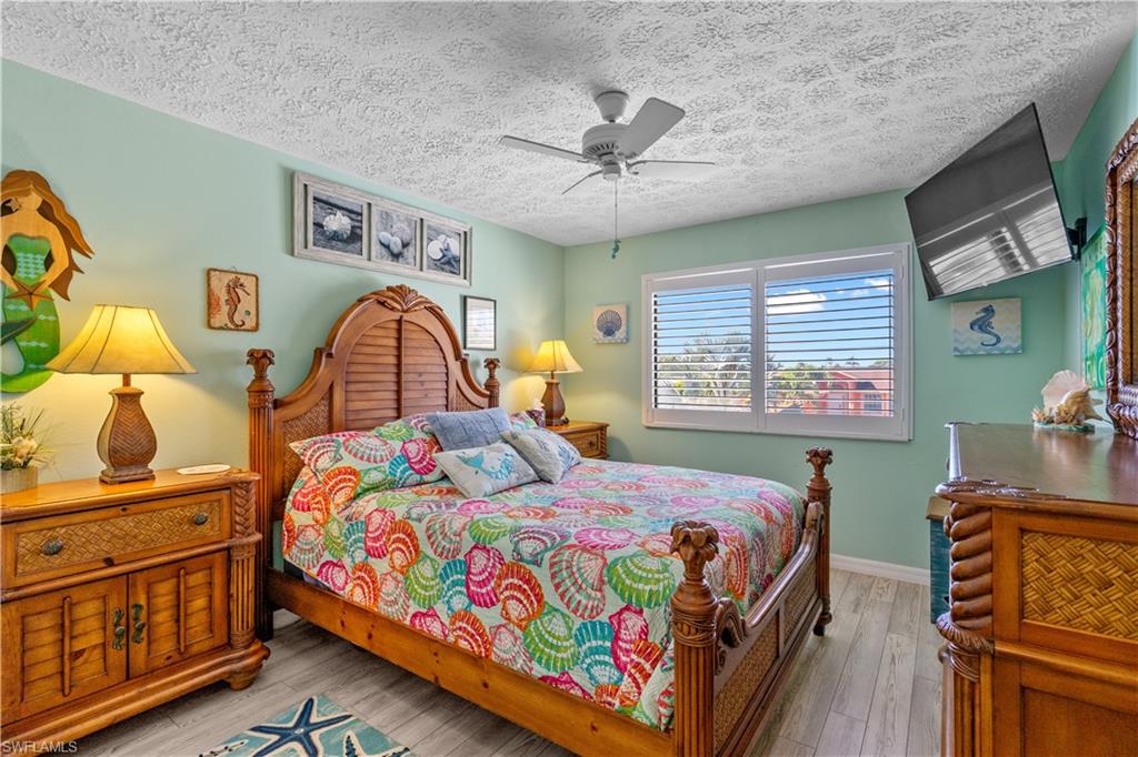 AQUA VISTA CONDO - Residential