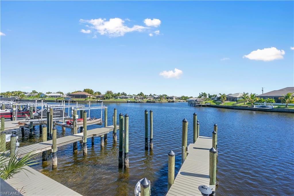 AQUA VISTA CONDO - Residential