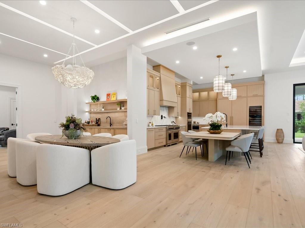 PINE RIDGE - Residential