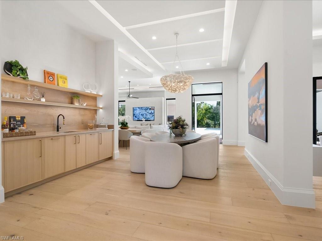 PINE RIDGE - Residential