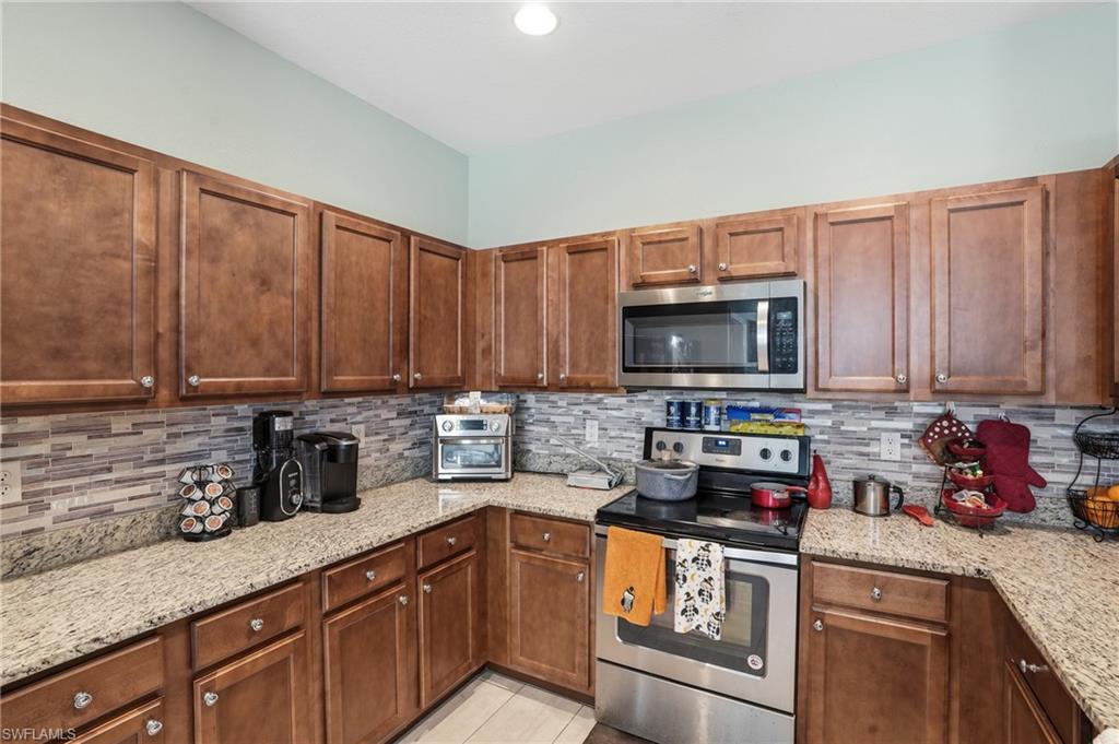 ARROWHEAD RESERVE - Residential