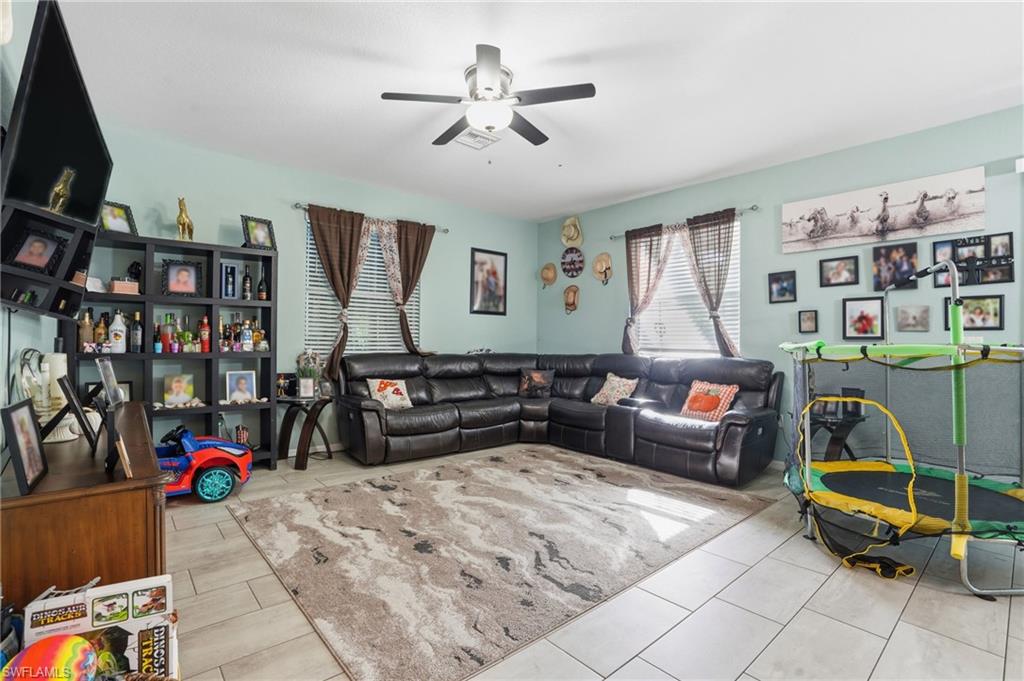 ARROWHEAD RESERVE - Residential