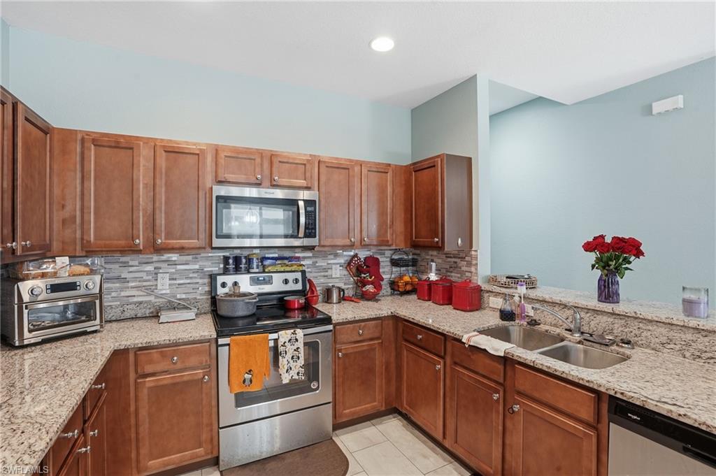 ARROWHEAD RESERVE - Residential