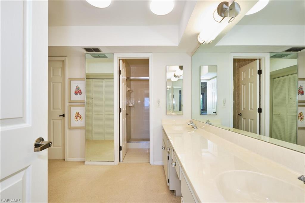 ROSE GARDEN VILLAS CONDO - Residential