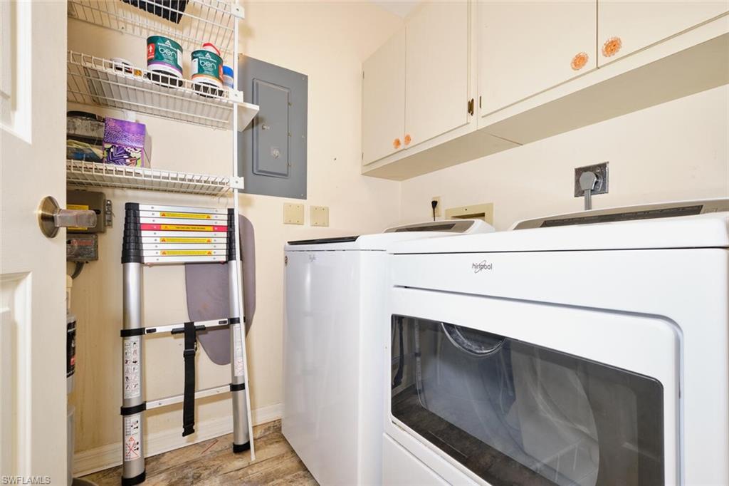 ROSE GARDEN VILLAS CONDO - Residential