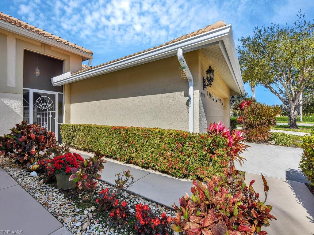 PALOMINO VILLAGE - Residential