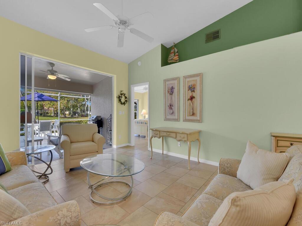 PALOMINO VILLAGE - Residential