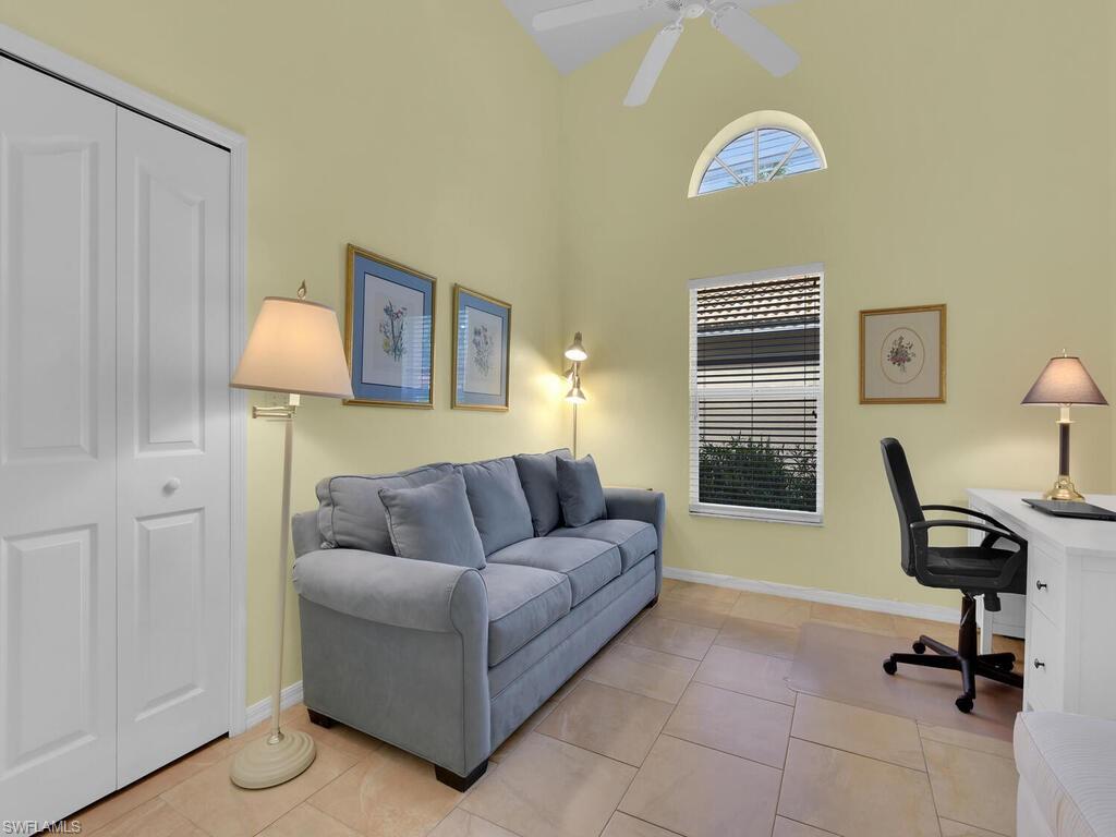 PALOMINO VILLAGE - Residential