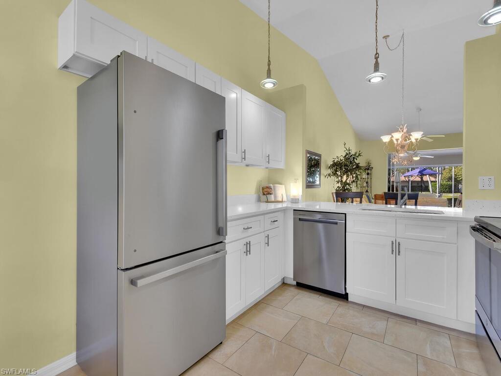 PALOMINO VILLAGE - Residential