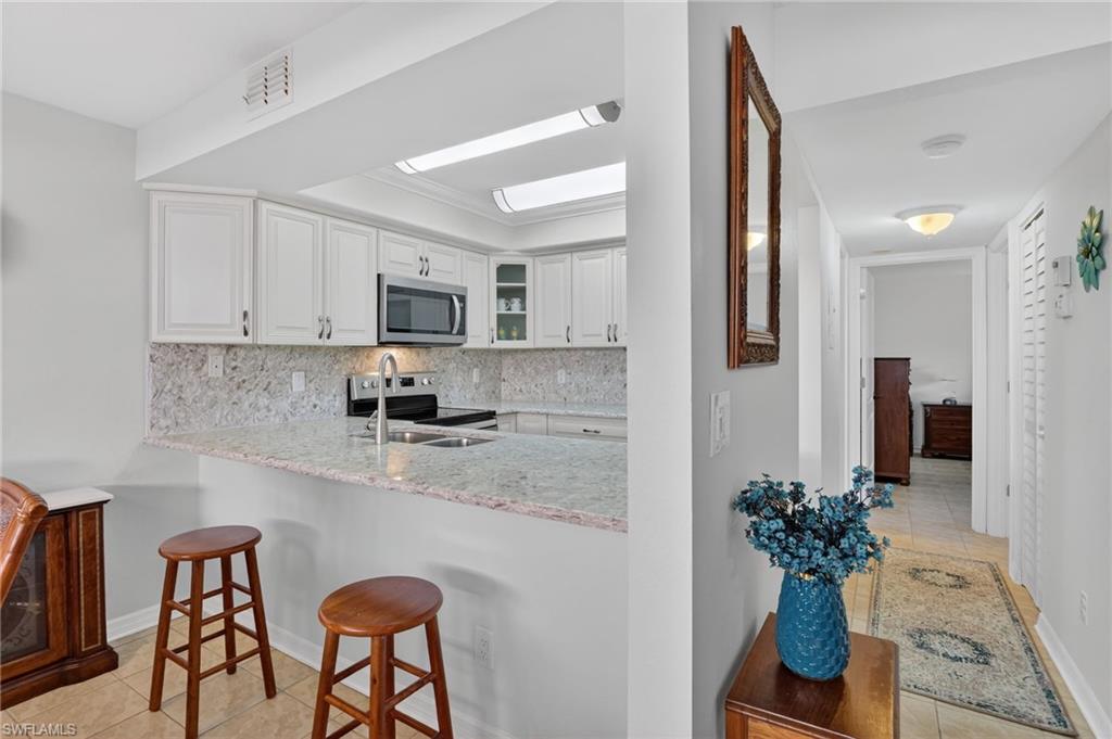 FOXMOOR VILLAGE CONDO - Residential