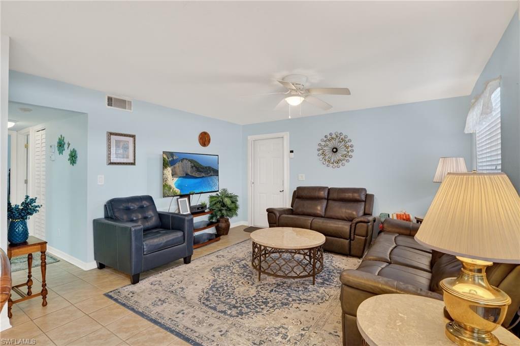 FOXMOOR VILLAGE CONDO - Residential