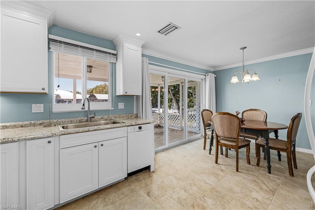 KREAMERS SUBD - Residential