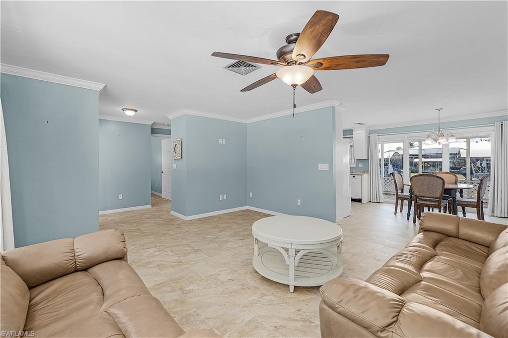 KREAMERS SUBD - Residential