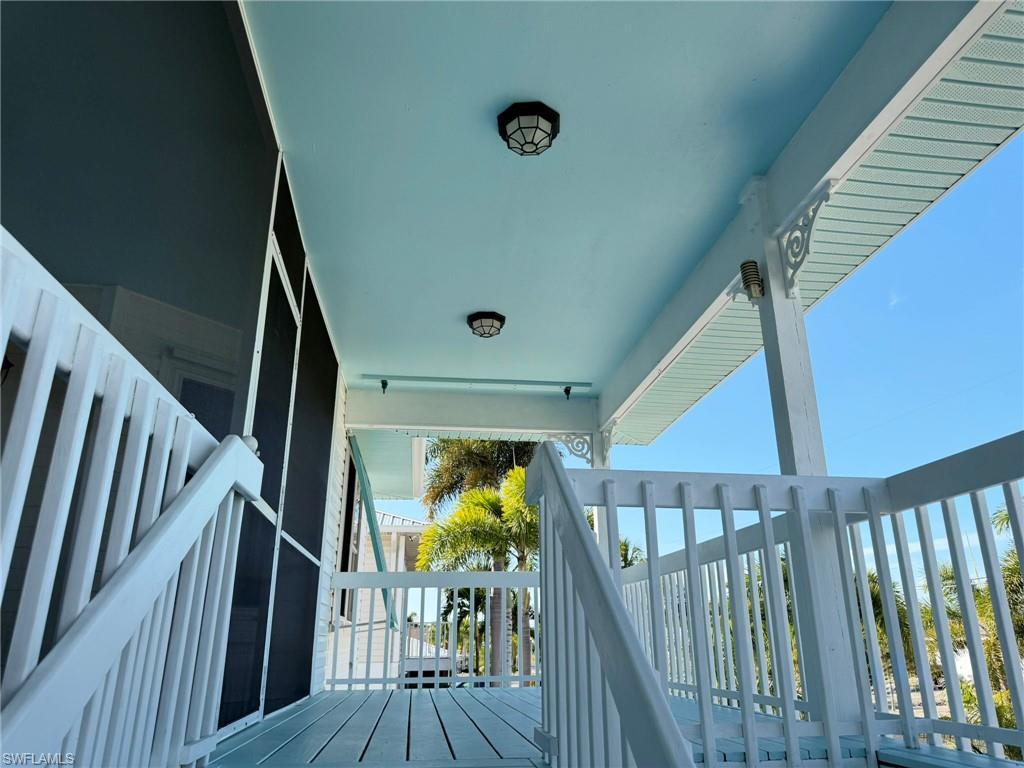 MANATEE BAY UNRECORDED SUBDIVISION - Residential