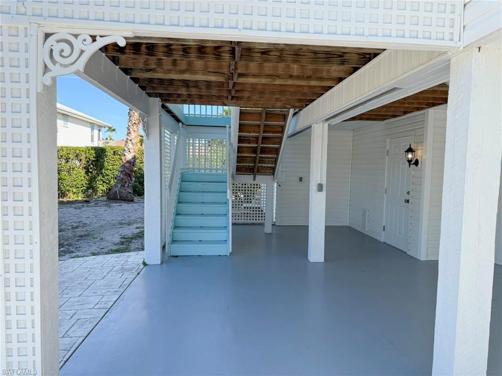 MANATEE BAY UNRECORDED SUBDIVISION - Residential