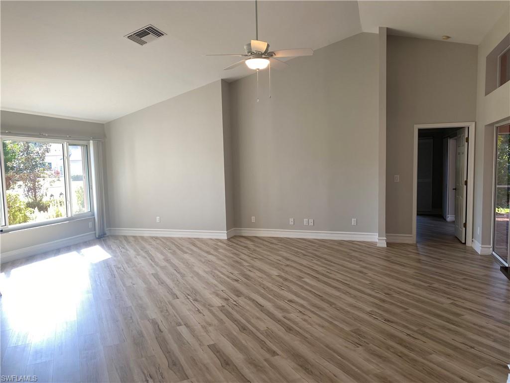 WILLOUGHBY ACRES - Residential Lease