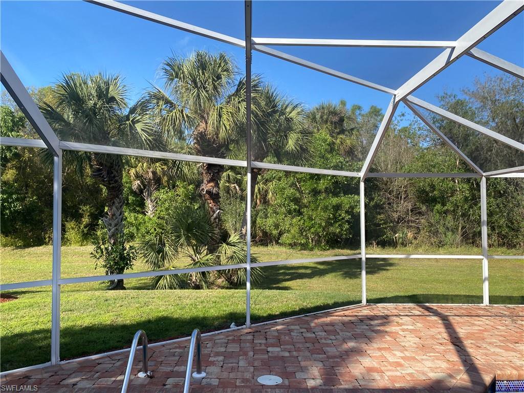 WILLOUGHBY ACRES - Residential Lease