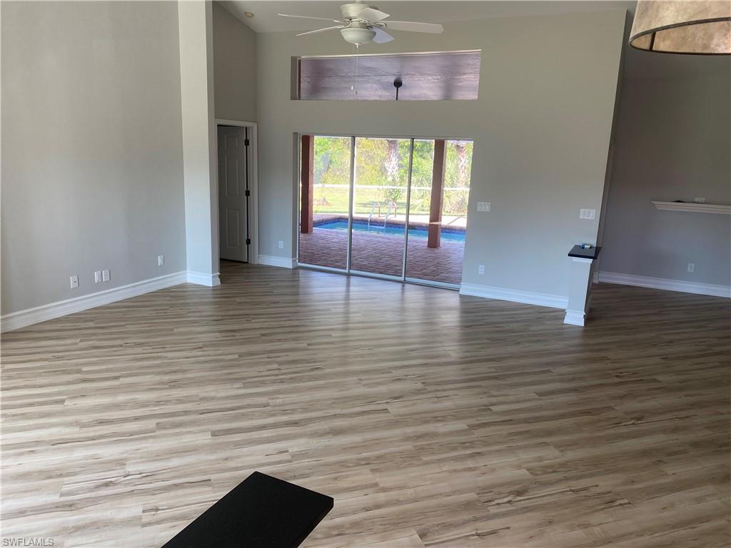 WILLOUGHBY ACRES - Residential Lease