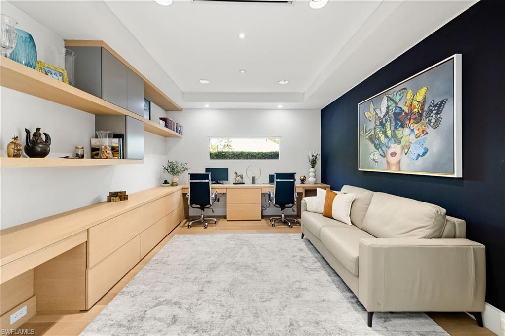 QUAIL CREEK - Residential