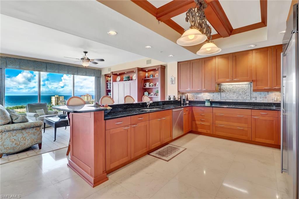 TRIESTE AT BAY COLONY - Residential