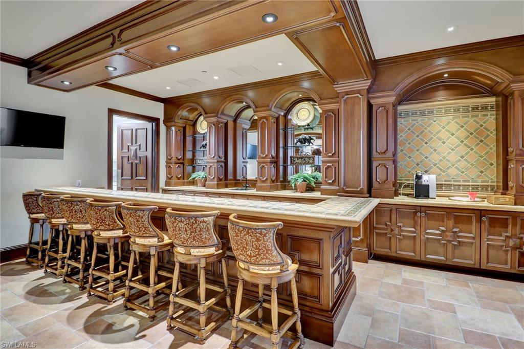 TRIESTE AT BAY COLONY - Residential