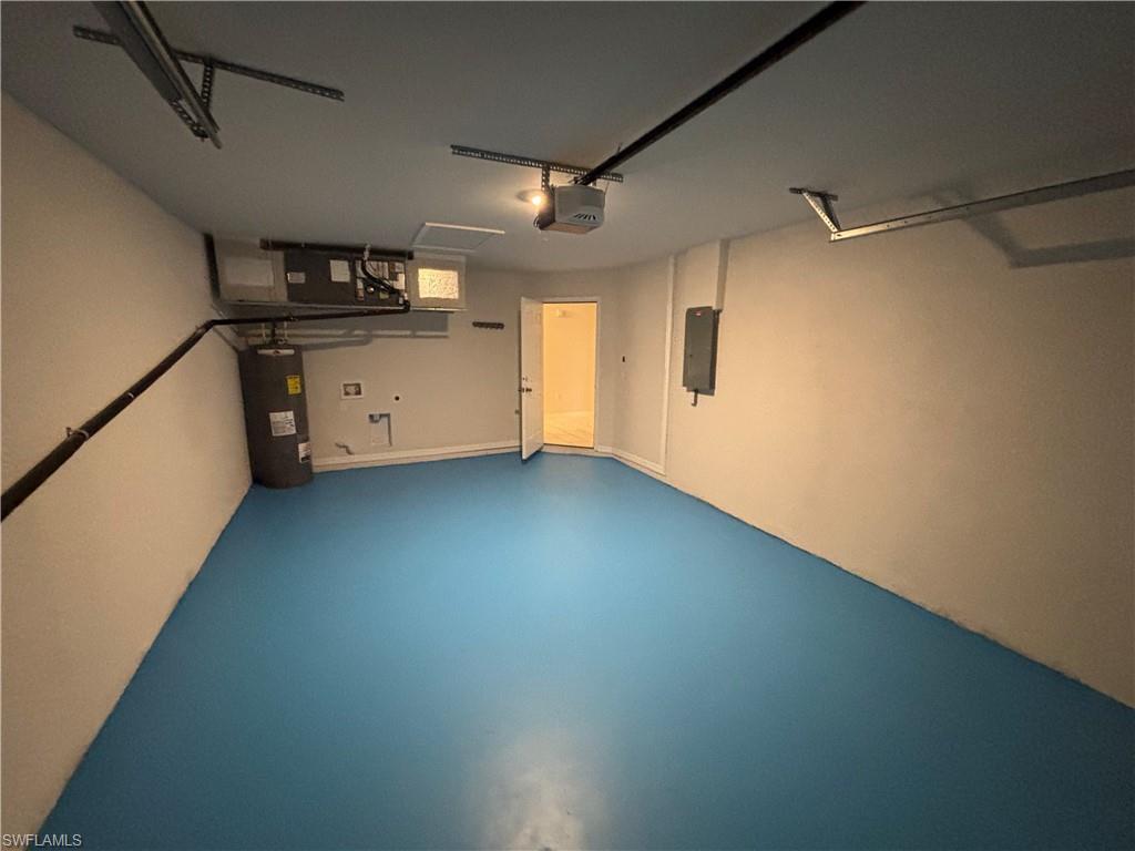 CAPE CORAL - Residential Lease