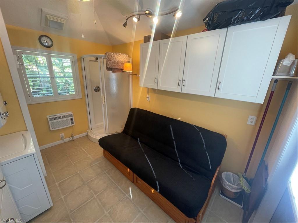 CYPRESS WOODS RV RESORT - Land