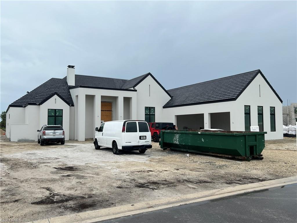 944 Chimney Rock RD