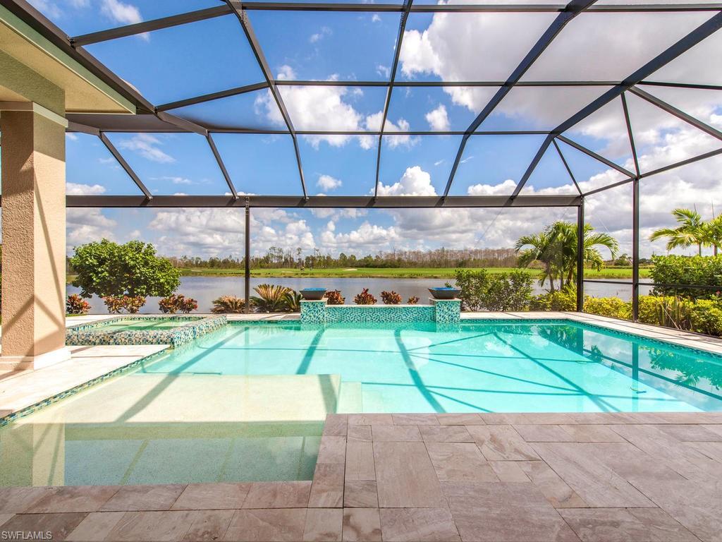 ESPLANADE - Residential