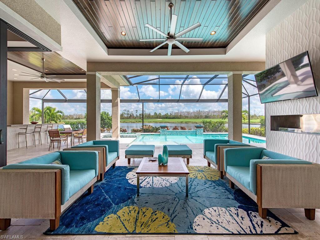 ESPLANADE - Residential