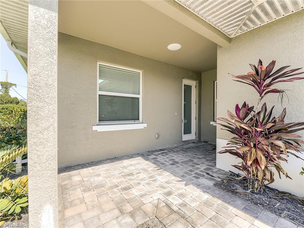 THE VILLAS AT CAUSEWAY KEY - Residential