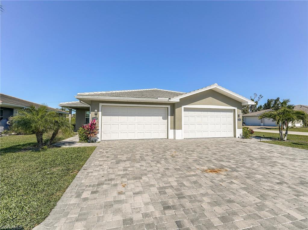 THE VILLAS AT CAUSEWAY KEY - Residential