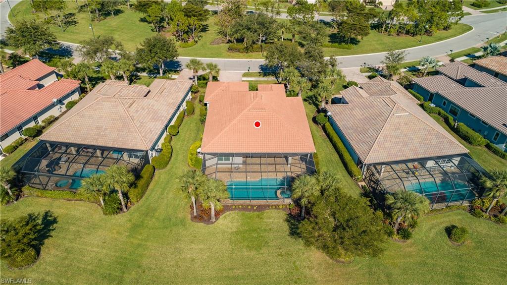 HOLLYBROOK - Residential