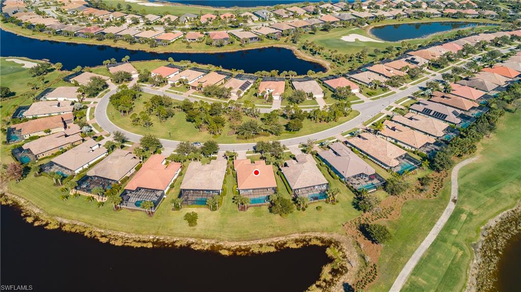 HOLLYBROOK - Residential