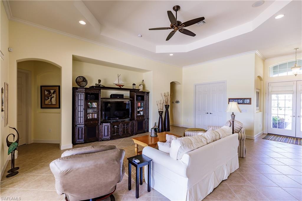 HOLLYBROOK - Residential