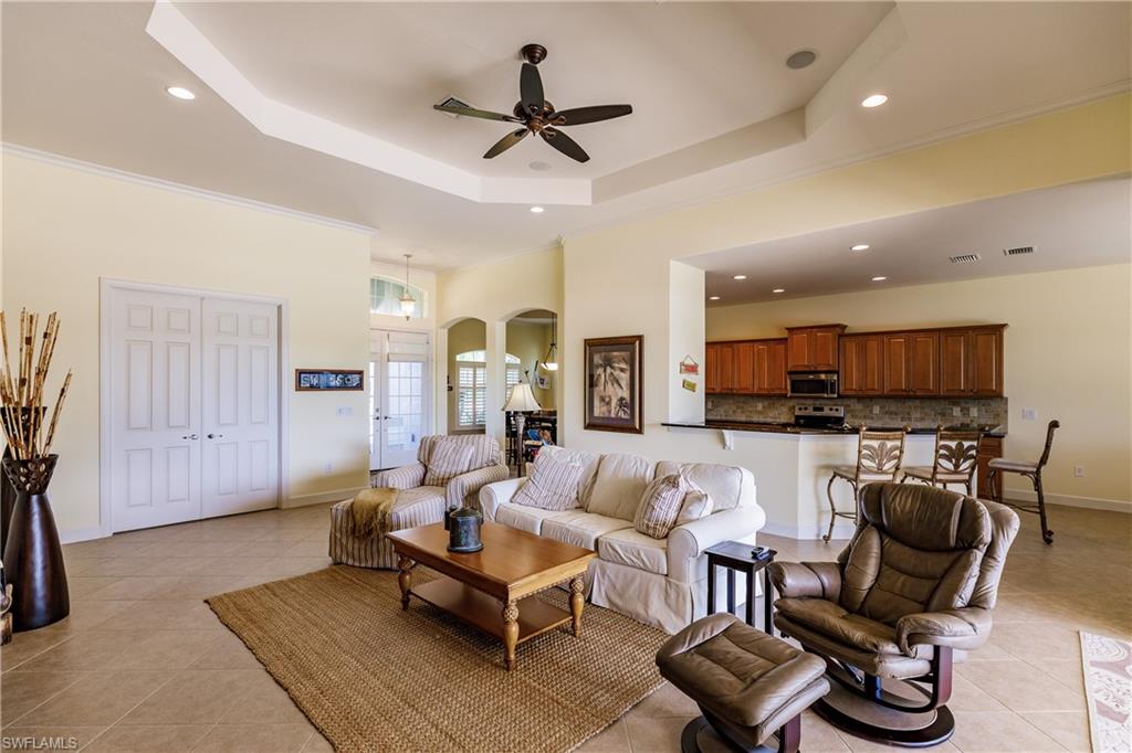 HOLLYBROOK - Residential