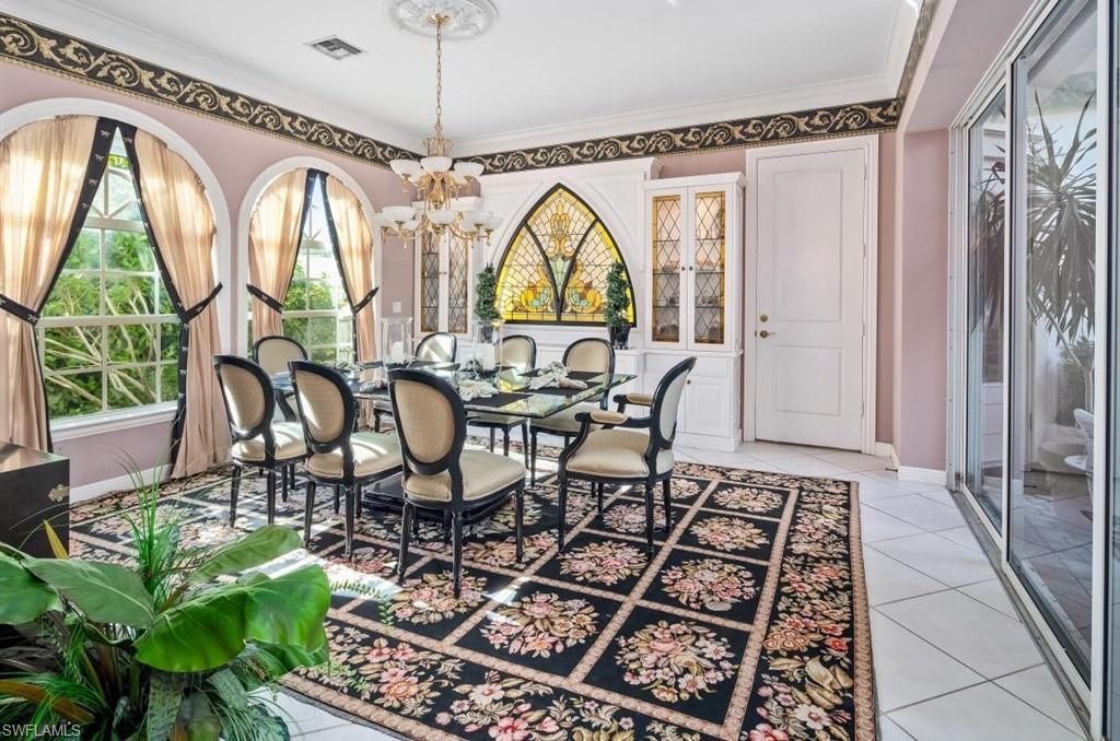 MOORINGS - Residential