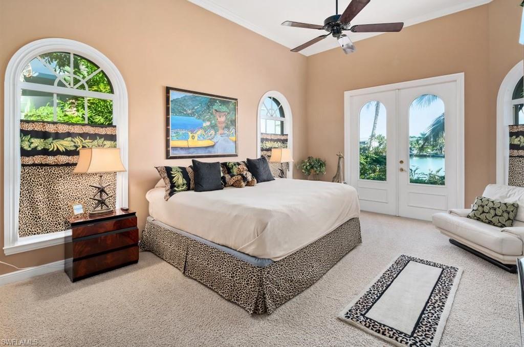 MOORINGS - Residential