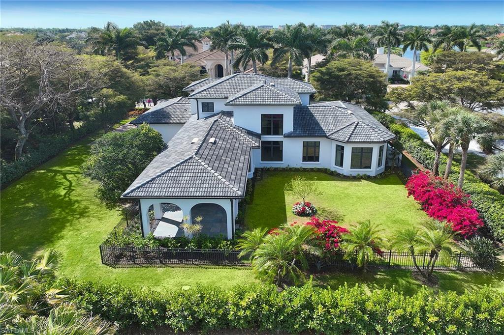 ESTATES AT GREY OAKS - Residential