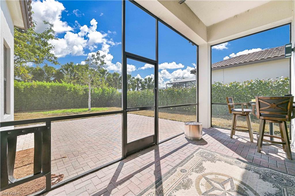 MAPLE RIDGE - Residential