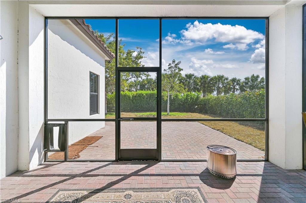 MAPLE RIDGE - Residential