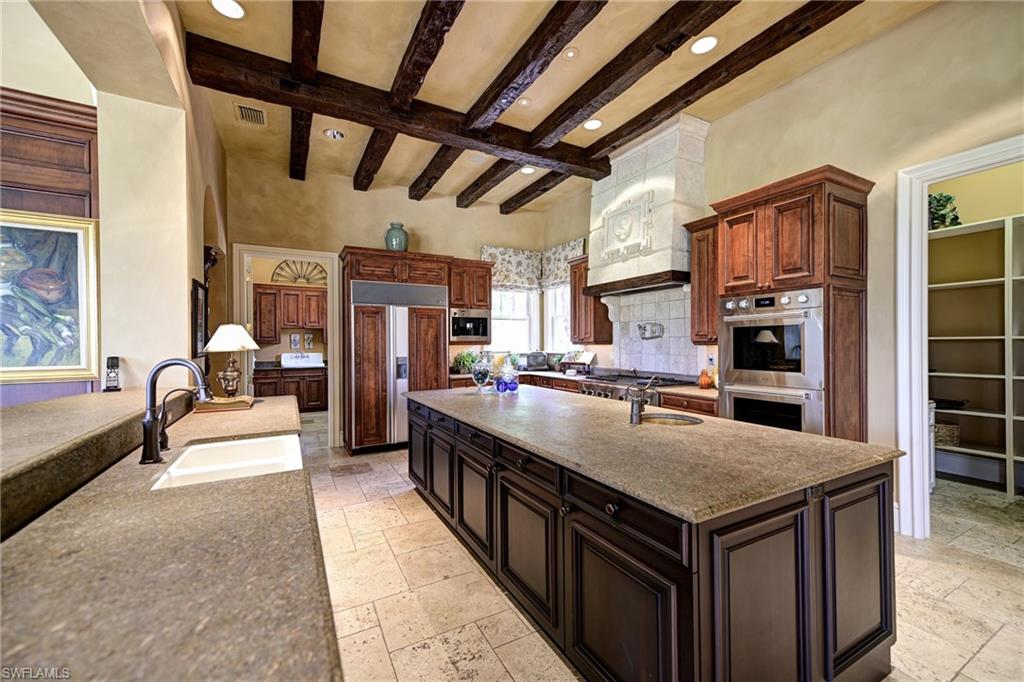 ESTATES AT BAY COLONY GOLF CLUB - Residential