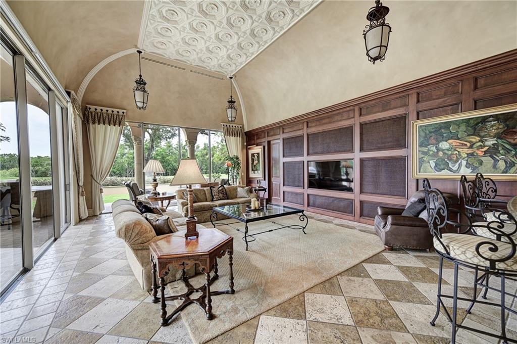 ESTATES AT BAY COLONY GOLF CLUB - Residential