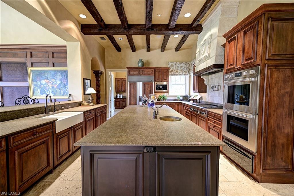 ESTATES AT BAY COLONY GOLF CLUB - Residential