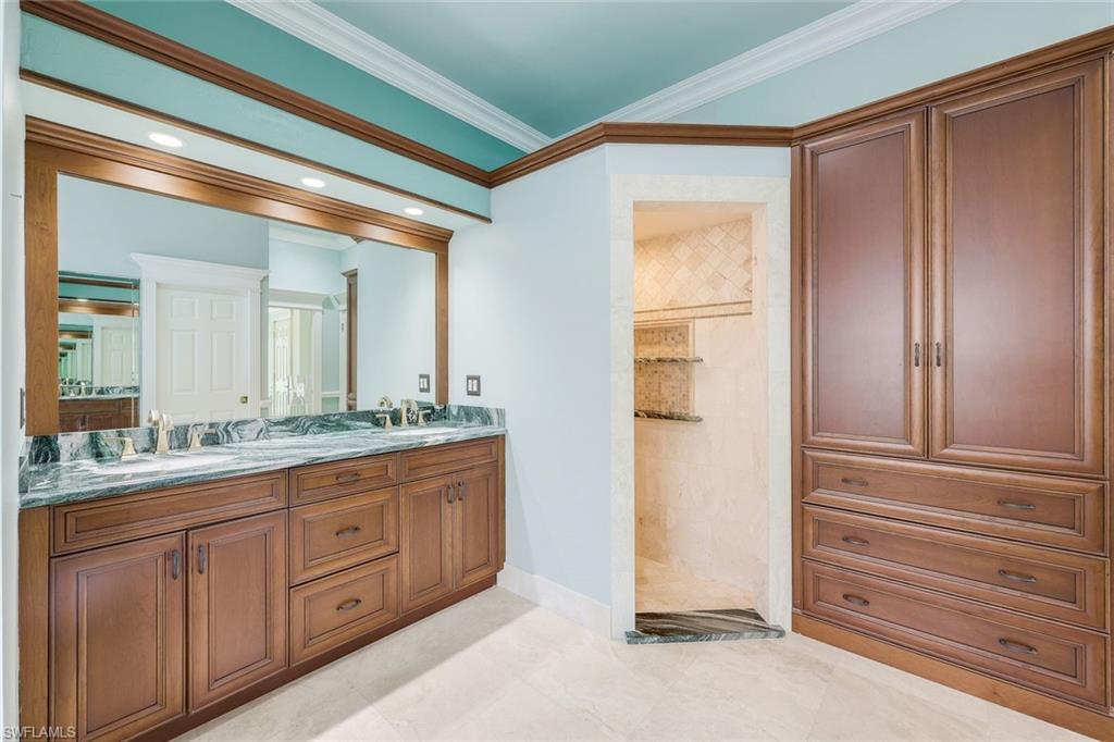 LONGLAKE - Residential