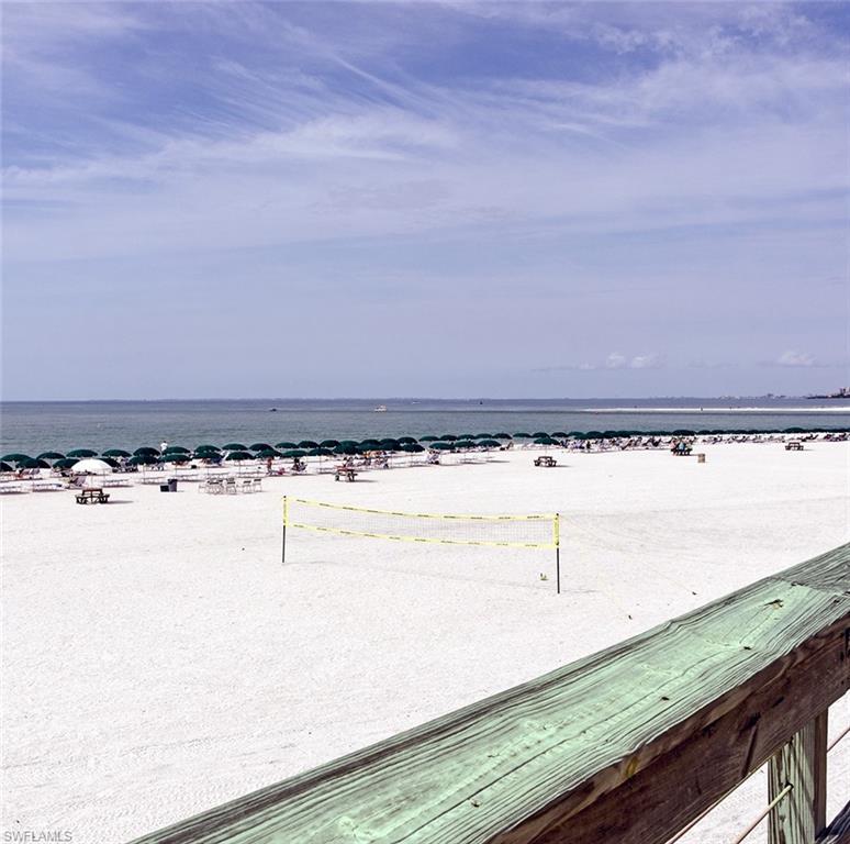 LONGLAKE - Residential