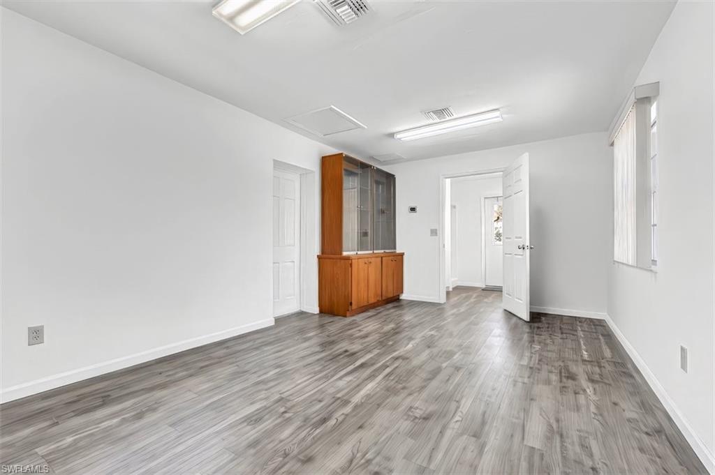 RIVERBEND - Residential