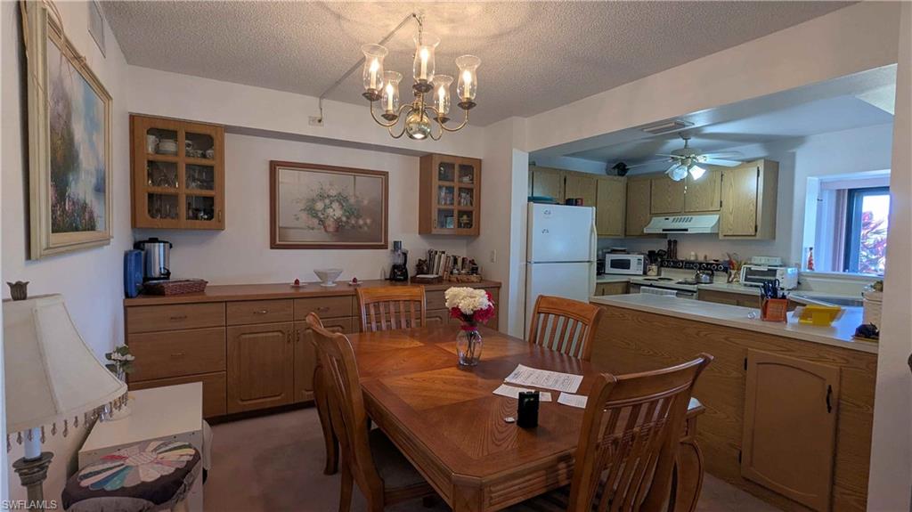 SEVEN LAKES - Residential